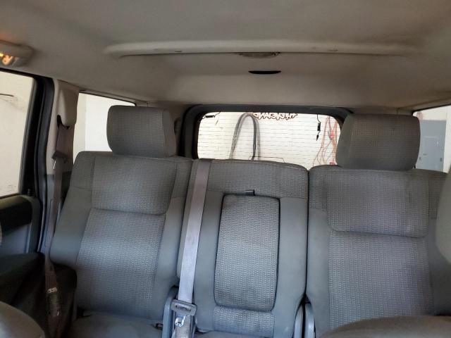 Photo 10 from auction – 2006 JEEP COMMANDER with VIN 1J8HH48KX6C136628
