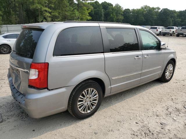Photo 3 from auction – 2013 CHRYSLER TOWN & COU with VIN 2C4RC1CG0DR779988