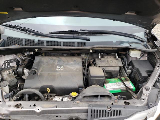 Photo 12 from auction – 2013 TOYOTA SIENNA XLE with VIN 5TDYK3DC2DS289310