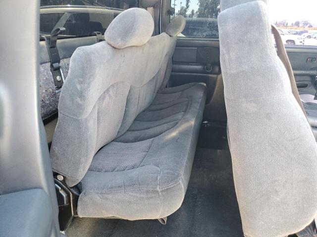 Photo 10 from auction – 2001 CHEVROLET SILVERADO with VIN 1GCEC19T41Z207066