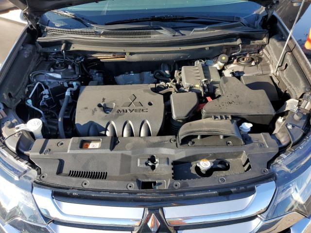 Photo 11 from auction – 2017 MITSUBISHI OUTLANDER with VIN JA4AZ3A32HZ055944
