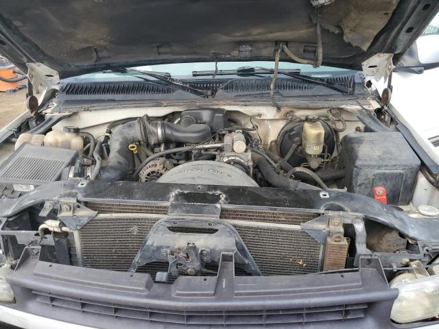 Photo 11 from auction – 2000 CHEVROLET SILVERADO with VIN 1GCEC14W1YZ122570