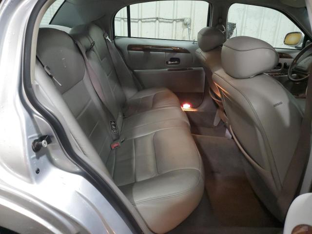 Photo 10 from auction – 2002 LINCOLN TOWN CAR E with VIN 1LNHM81W52Y631450