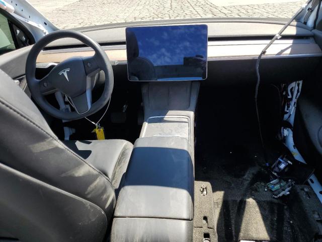 Photo 8 from auction – 2022 TESLA MODEL Y with VIN 7SAYGAEE9NF399429