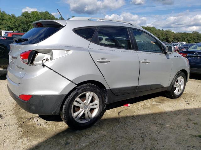 Photo 3 from auction – 2011 HYUNDAI TUCSON GLS with VIN KM8JU3AC0BU175844