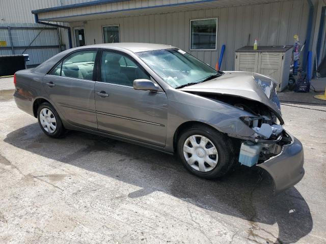 Photo 4 from auction – 2004 TOYOTA CAMRY LE with VIN 4T1BE32K74U874558