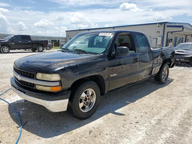 CHEVROLET SILVERADO 1999 with VIN 1GCEC19W3XZ182535 - Photo from auction