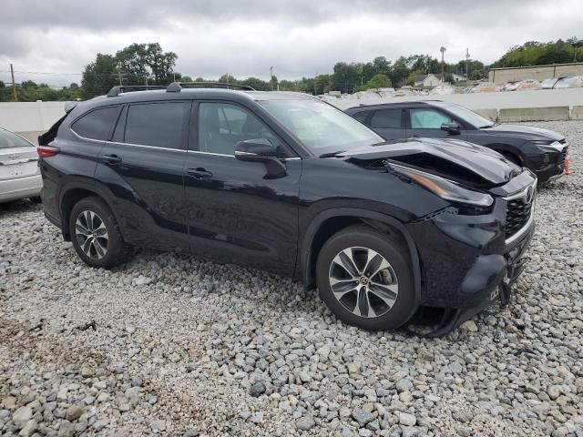 Photo 4 from auction – 2021 TOYOTA HIGHLANDER with VIN 5TDGZRBH8MS546379