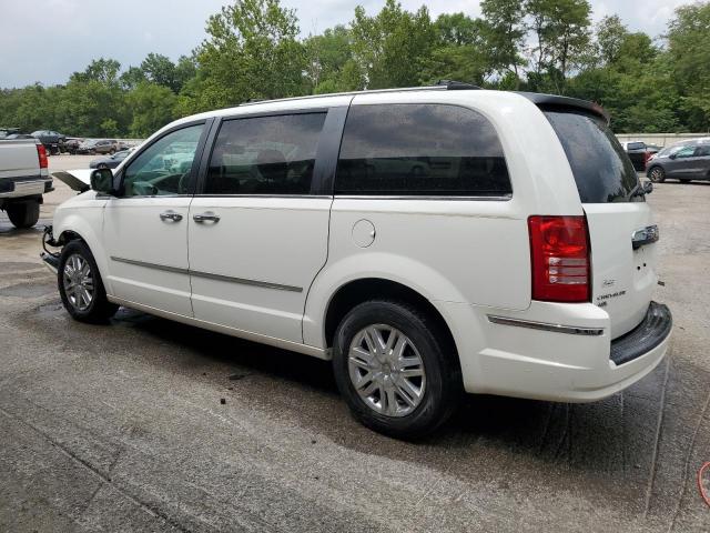 Photo 2 from auction – 2010 CHRYSLER TOWN & COU with VIN 2A4RR6DX7AR254135