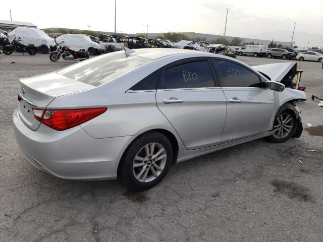 Photo 3 from auction – 2011 HYUNDAI SONATA GLS with VIN 5NPEB4AC9BH252643