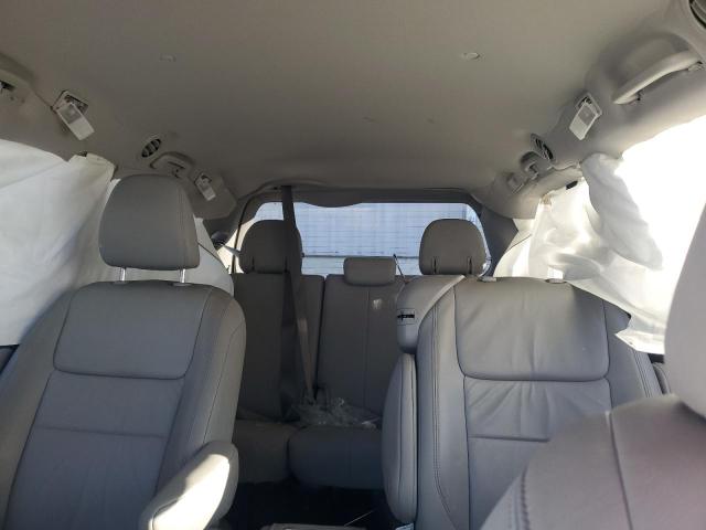 Photo 10 from auction – 2018 TOYOTA SIENNA XLE with VIN 5TDYZ3DC9JS947082