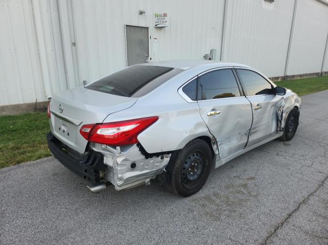 Photo 4 from auction – 2017 NISSAN ALTIMA 2.5 with VIN 1N4AL3AP1HN331411