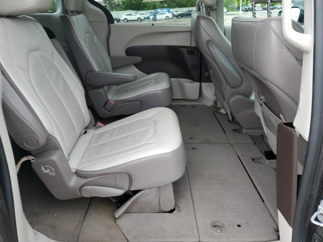 Photo 11 from auction – 2017 CHRYSLER PACIFICA T with VIN 2C4RC1BG0HR688484