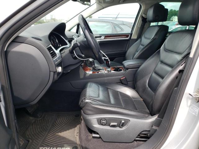 Photo 7 from auction – 2012 VOLKSWAGEN TOUAREG V6 with VIN WVGFF9BP9CD002698