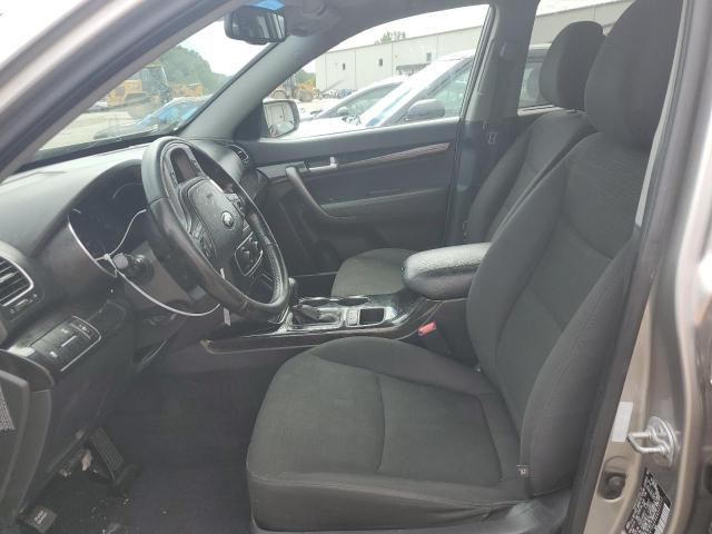 Photo 7 from auction – 2014 KIA SORENTO LX with VIN 5XYKTDA69EG503117