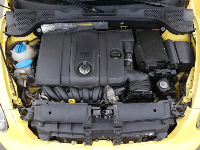Photo 11 from auction – 2014 VOLKSWAGEN BEETLE with VIN 3VW5P7AT2EM803185