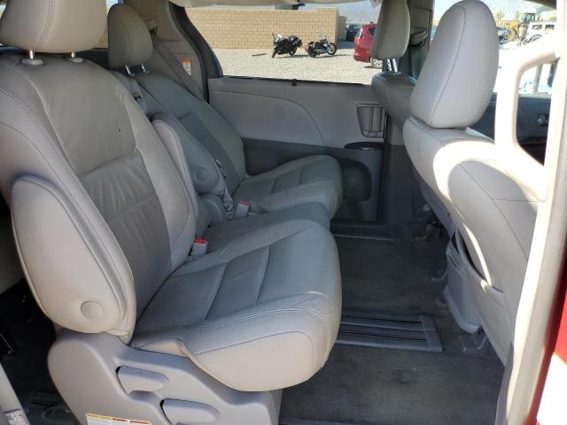 Photo 11 from auction – 2018 TOYOTA SIENNA XLE with VIN 5TDYZ3DC1JS910575