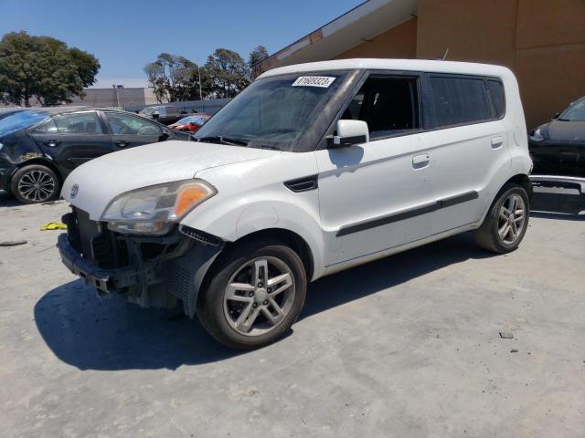 KIA SOUL + 2010 with VIN KNDJT2A2XA7050713 - Photo from auction