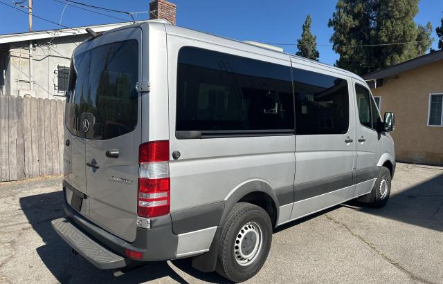 Photo 4 from auction – 2016 MERCEDES-BENZ SPRINTER 2 with VIN WDZPE7DD3GP298888