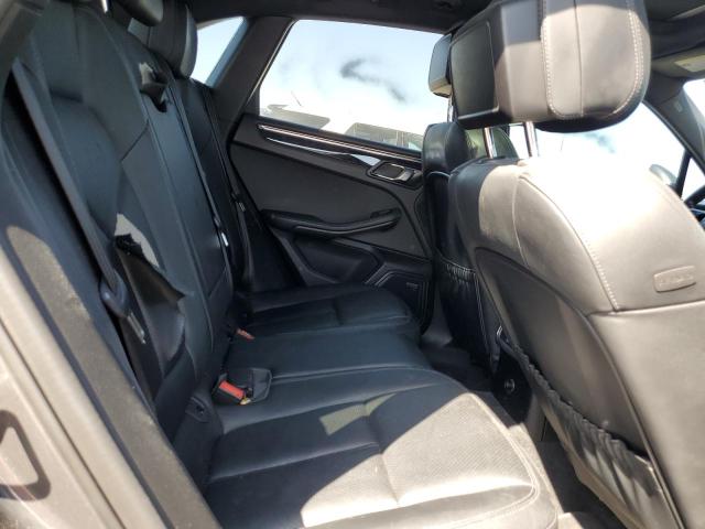 Photo 11 from auction – 2016 PORSCHE MACAN S with VIN WP1AB2A52GLB41440