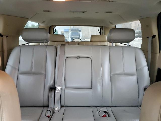 Photo 10 from auction – 2007 CHEVROLET SUBURBAN C with VIN 1GNFC16017R172517
