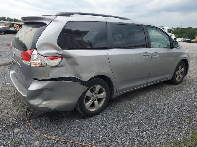 Photo 3 from auction – 2011 TOYOTA SIENNA LE with VIN 5TDKK3DC8BS008369