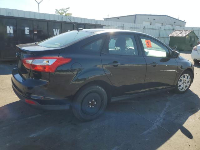 Photo 3 from auction – 2012 FORD FOCUS SE with VIN 1FAHP3F21CL240496