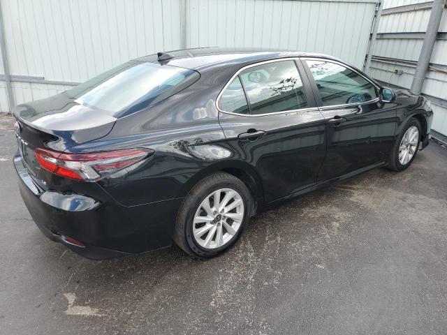 Photo 3 from auction – 2022 TOYOTA CAMRY LE with VIN 4T1C11AK2NU672556