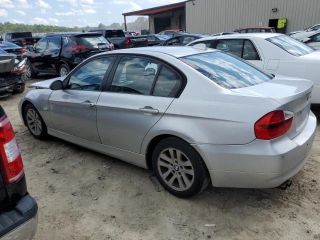 Photo 2 from auction – 2007 BMW 328 XI with VIN WBAVC93527KX54781