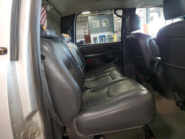 Photo 10 from auction – 2005 CHEVROLET SILVERADO with VIN 1GCJK33285F881015