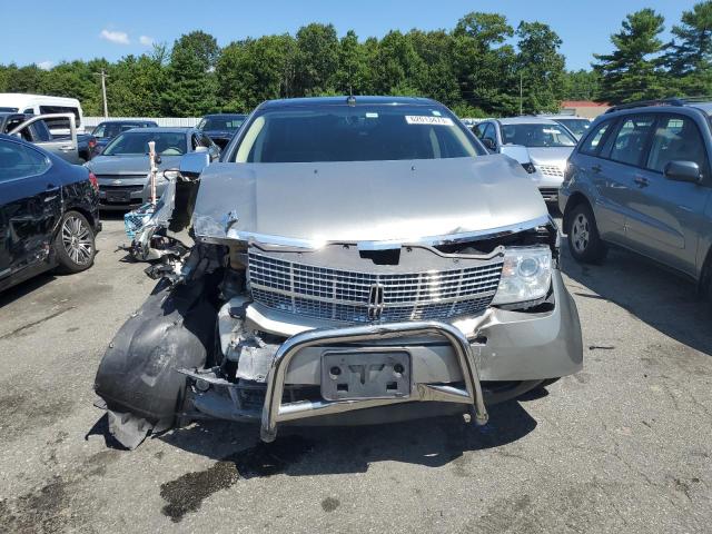 Photo 5 from auction – 2008 LINCOLN MKX with VIN 2LMDU88C08BJ24315