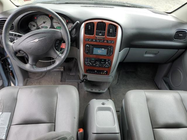 Photo 8 from auction – 2005 CHRYSLER TOWN&COUNT with VIN 2C4GP64L95R513858
