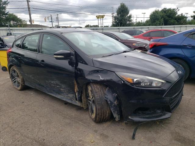Снимка 4 от търг – 2016 FORD FOCUS ST с VIN 1FADP3L9XGL336309