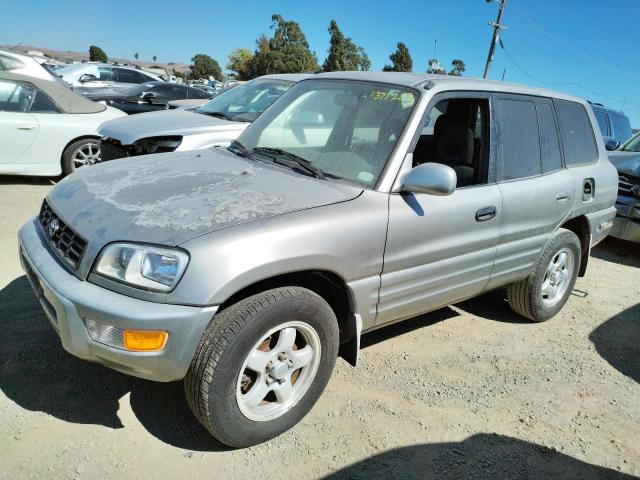 TOYOTA RAV4 2000 with VIN JT3GP10V6Y7070816 - Photo from auction