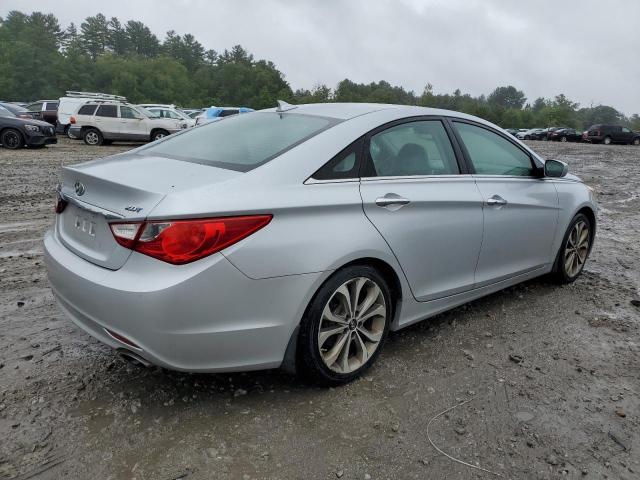 Photo 3 from auction – 2013 HYUNDAI SONATA with VIN 5NPEC4AB7DH756535