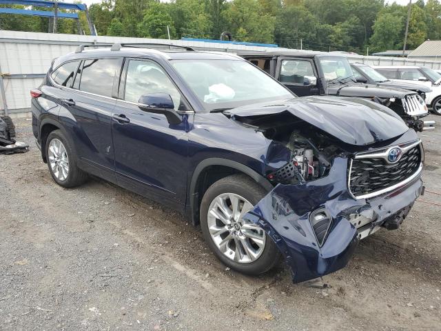 Photo 4 from auction – 2022 TOYOTA HIGHLANDER with VIN 5TDXBRCH4NS546237