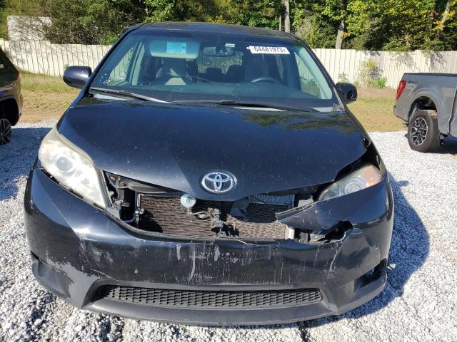 Photo 5 from auction – 2015 TOYOTA SIENNA LE with VIN 5TDKK3DC8FS573422