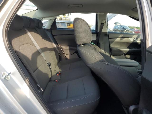 Photo 10 from auction – 2021 KIA FORTE FE with VIN 3KPF24AD7ME407145