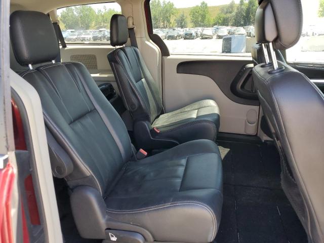 Photo 11 from auction – 2016 CHRYSLER TOWN & COU with VIN 2C4RC1BG0GR118502