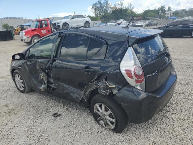 Photo 2 from auction – 2014 TOYOTA PRIUS C with VIN JTDKDTB37E1562596