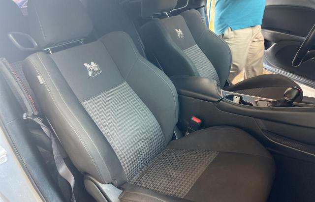 Photo 6 from auction – 2020 DODGE CHALLENGER with VIN 2C3CDZFJXLH236102