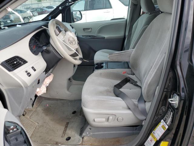 Photo 7 from auction – 2013 TOYOTA SIENNA LE with VIN 5TDKK3DC3DS361640
