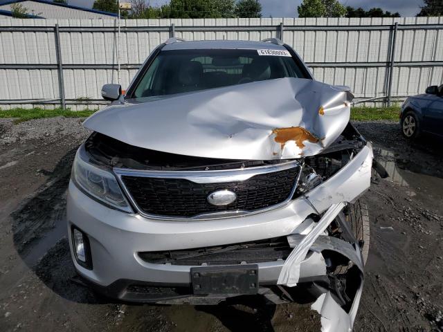 Photo 5 from auction – 2014 KIA SORENTO LX with VIN 5XYKTCA67EG541469
