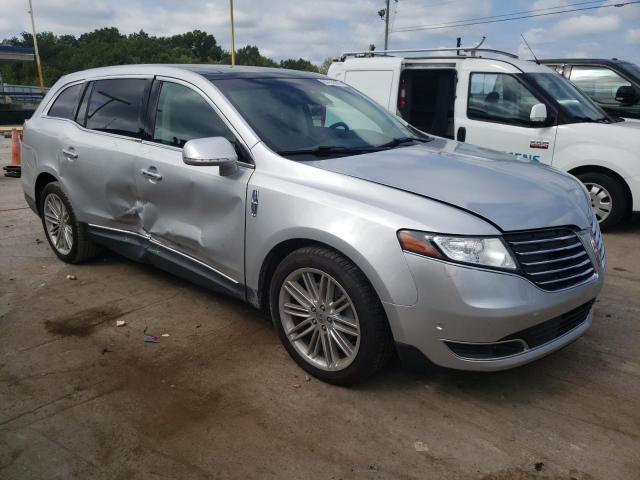 Photo 4 from auction – 2019 LINCOLN MKT with VIN 2LMHJ5AT4KBL03600