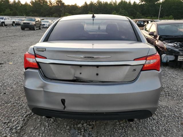 Photo 6 from auction – 2013 CHRYSLER 200 TOURIN with VIN 1C3CCBBG4DN717959