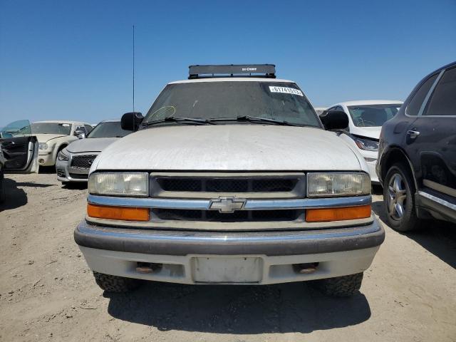 Photo 5 from auction – 2000 CHEVROLET BLAZER with VIN 1GNDT13W8Y2322858