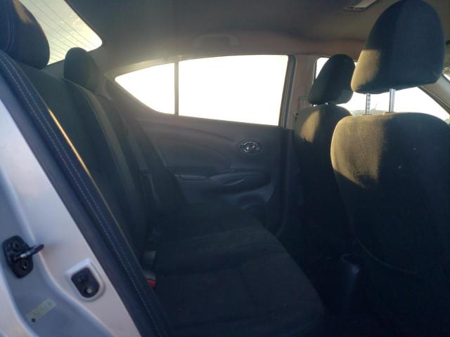 Photo 10 from auction – 2018 NISSAN VERSA S with VIN 3N1CN7AP4JL877245