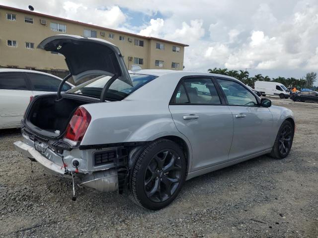 Photo 3 from auction – 2023 CHRYSLER 300 S with VIN 2C3CCABG5PH599847