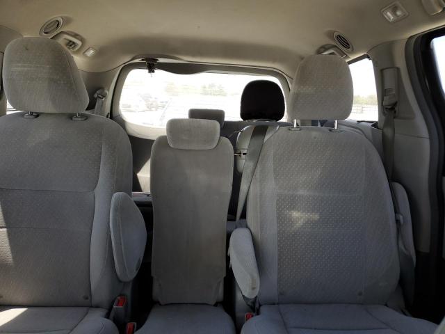 Photo 10 from auction – 2018 TOYOTA SIENNA LE with VIN 5TDKZ3DC3JS929361