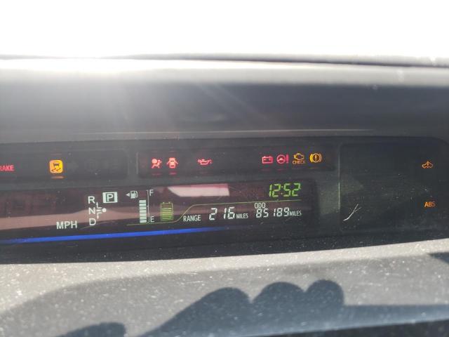 Photo 9 from auction – 2017 TOYOTA PRIUS V with VIN JTDZN3EU6HJ062806